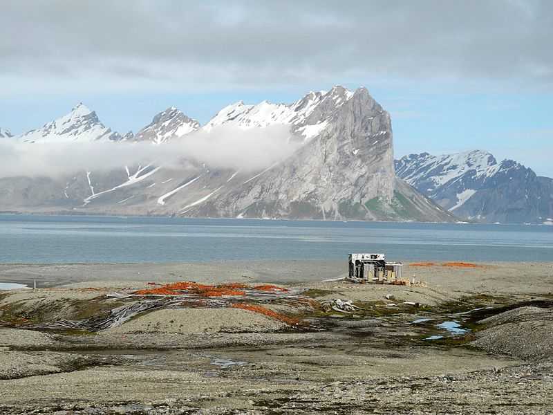 Cabina Konstantinovka, Svalbard. CC-BY-SA China Crisis