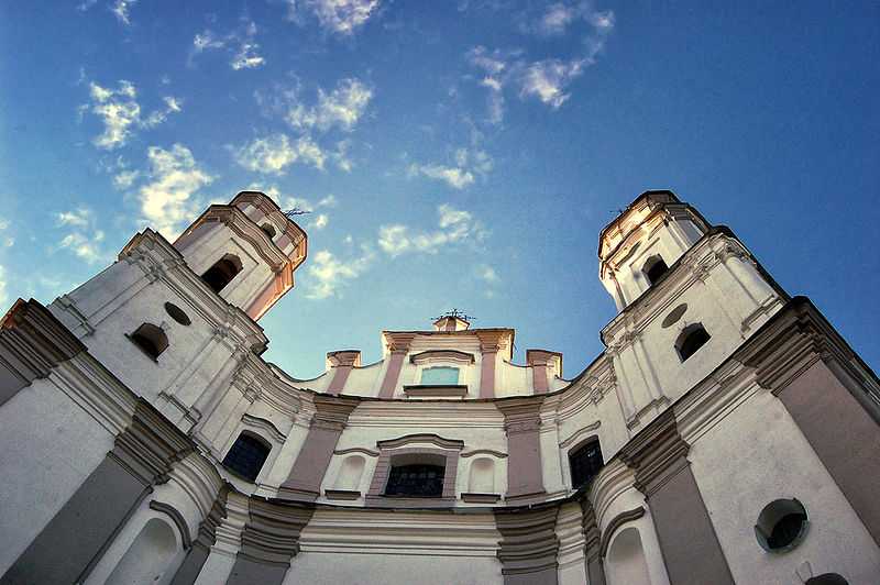 Chiesa di Michele Arcangelo, Łužki. CC-BY-SA Lusssiya