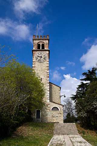 ex Chiesa di Santa Maria della Neve (Schio) - Foto di Puscas Vadim [Licenza CC-BY-Sa 3.0]