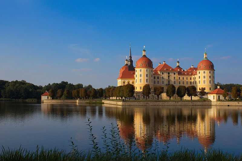 1° posto: il castello di Moritzburg, visto da Sud-ovest. CC-BY-SA Christian Skubich