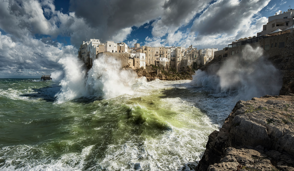 Mareggiata Polignano – di Nicola Abbrescia