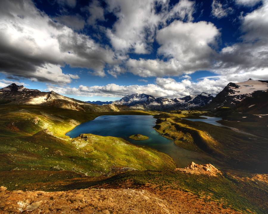 lago rosset in piemonte per la giornata internazionale dall'ambiente